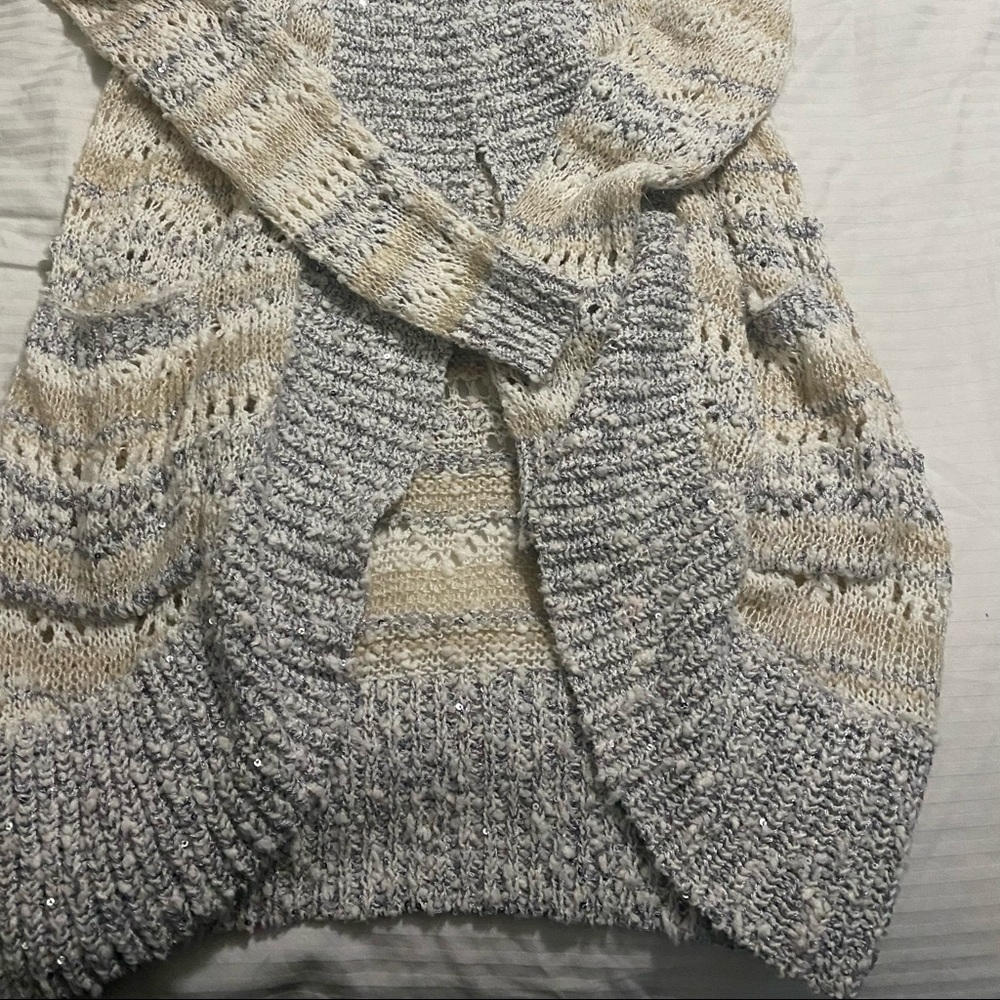 Sweater Size L